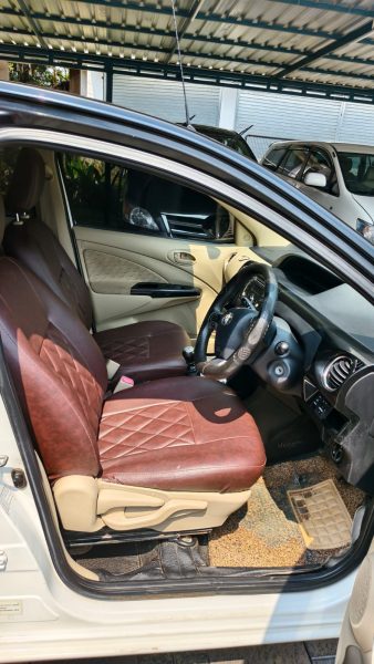 Etios Liva VDI white