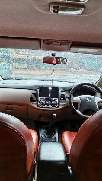 Innova G4 2015 (287km)