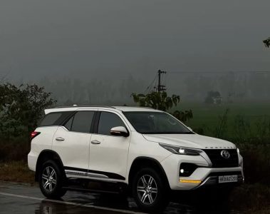 SUV